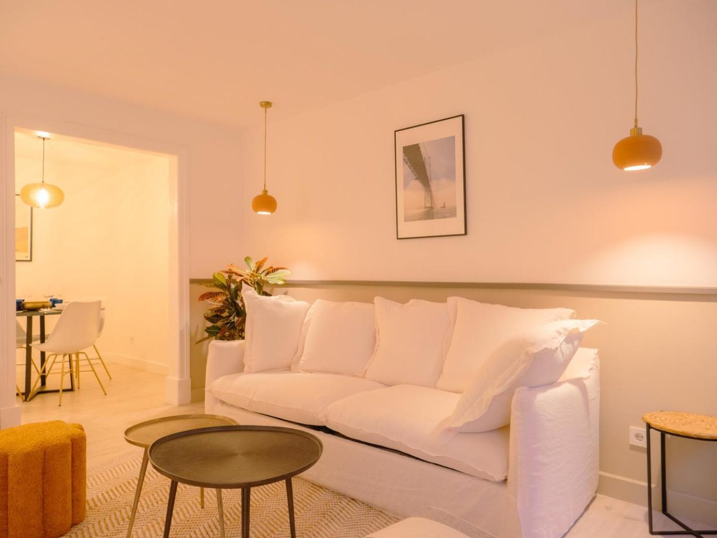 Appartement Charming 1br - Stylish & Cozy In Principe Real | By Airnest